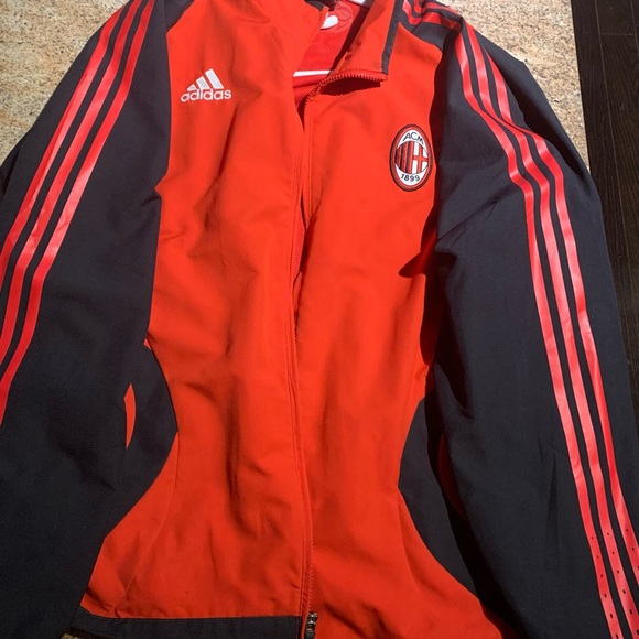 Adidas AC Milan stadium jacket - Picture 1 of 5